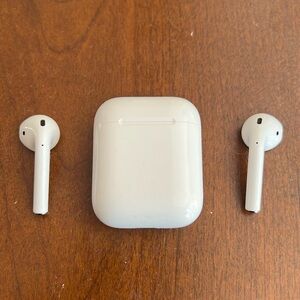 Apple AirPods